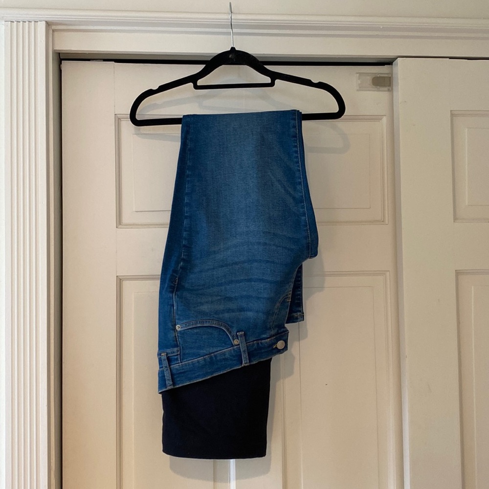 GAP Maternity True Waistband Full Panel Girlfriend Jeans with Washwell